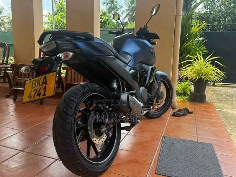Yamaha Fzs V4 2025
