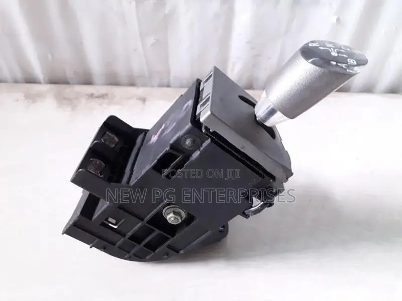Toyota Prius NHW20 Gear Shifter Automatic