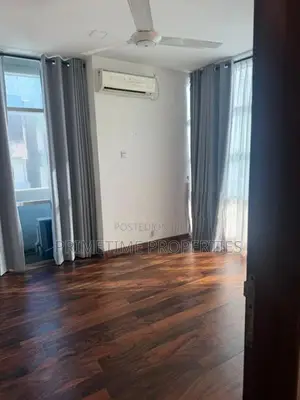 3 Bedroom Unfurnished Apartment for Rent in Col
