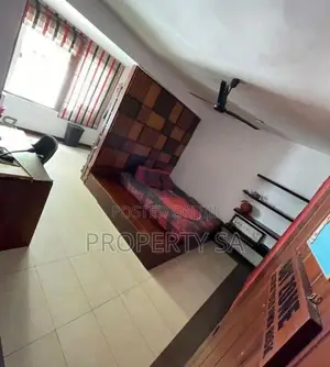 5 Bedroom House For Rent in Kollupitiya ( Colombo 3)