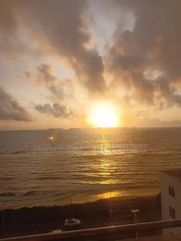 2 Bedroom Furnished Apartment for Rent in Colombo 4