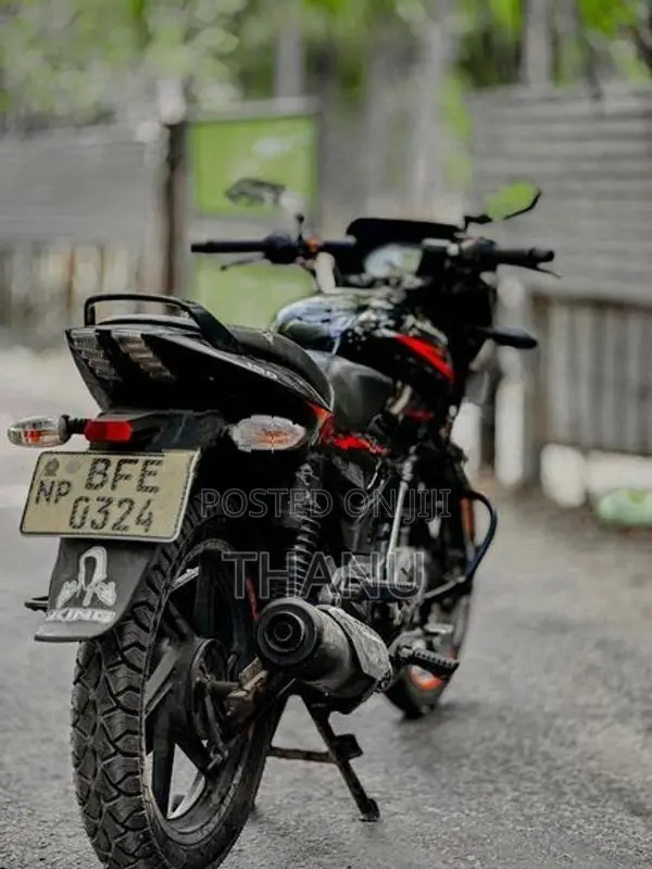 Bajaj Pulsar 150 2001