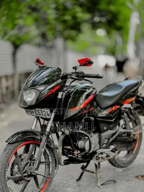 Bajaj Pulsar 150 2001