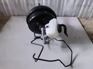 Toyota Verossa JZX110 Brake Booster