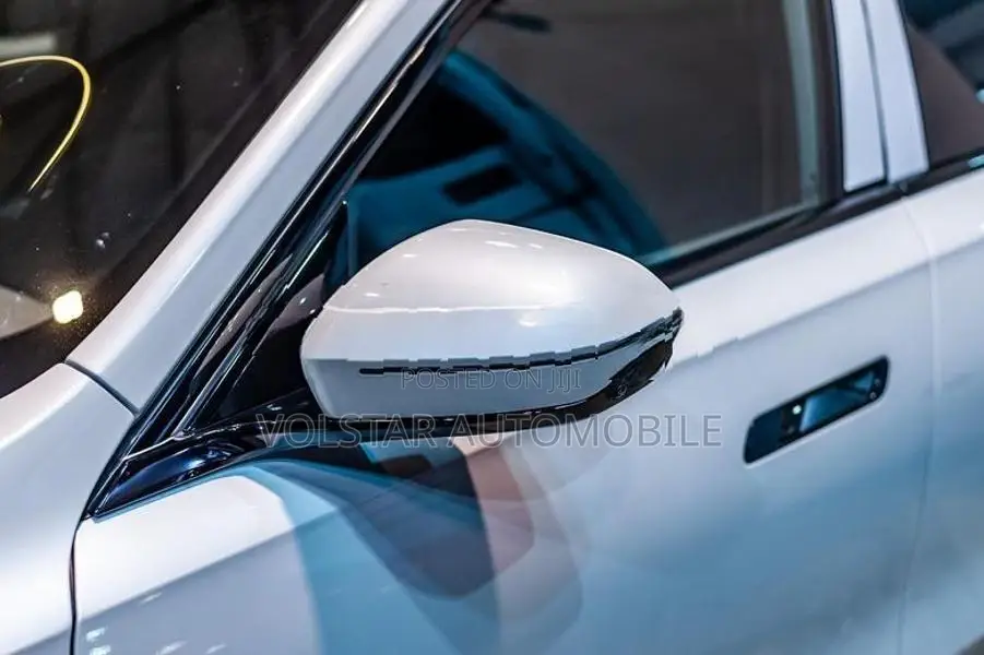 BMW i7 M Sport 2024