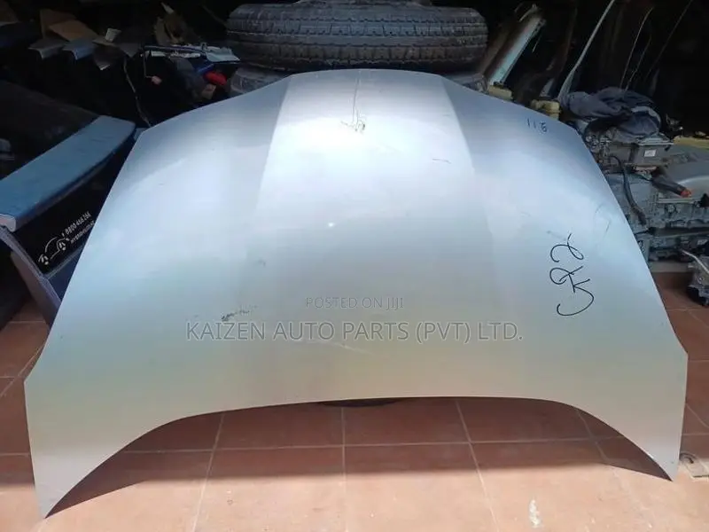 Honda Fit G2 Bonnet