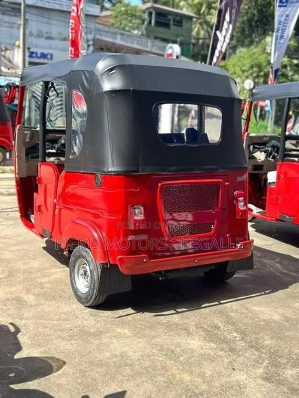 Bajaj RE 2026