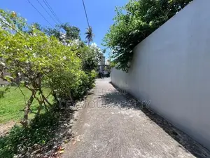 14 Perch Land For Sale In Madiwela Thalawathugoda Talawatugoda