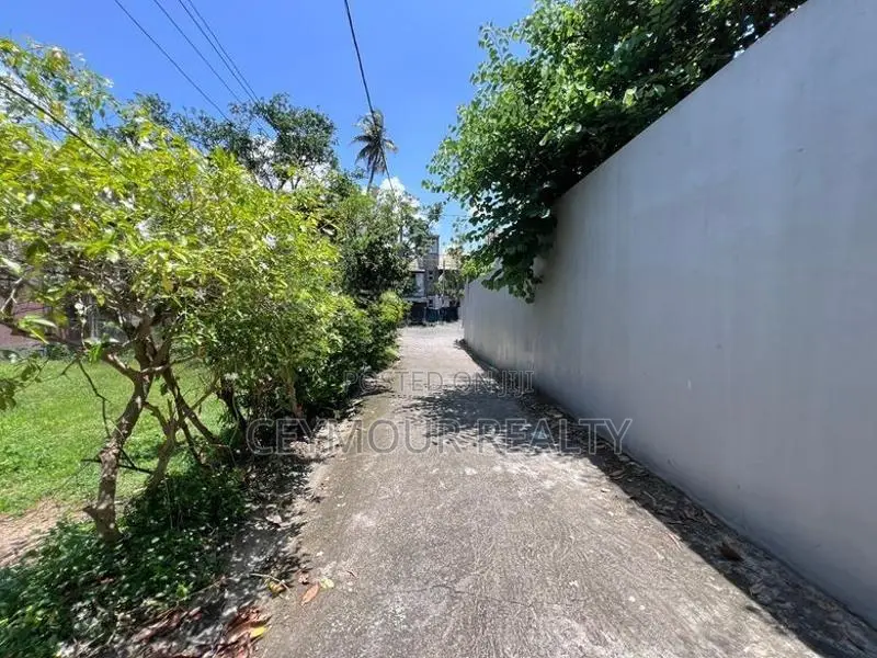 14 Perch Land For Sale In Madiwela Thalawathugoda Talawatugoda
