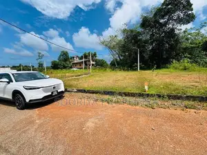 වැදගත් නේවාසික පරිසරයකින් ඉඩමක් විකිණීමට - Piliyandala Kahathuduwa