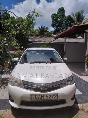 Toyota Axio 2014