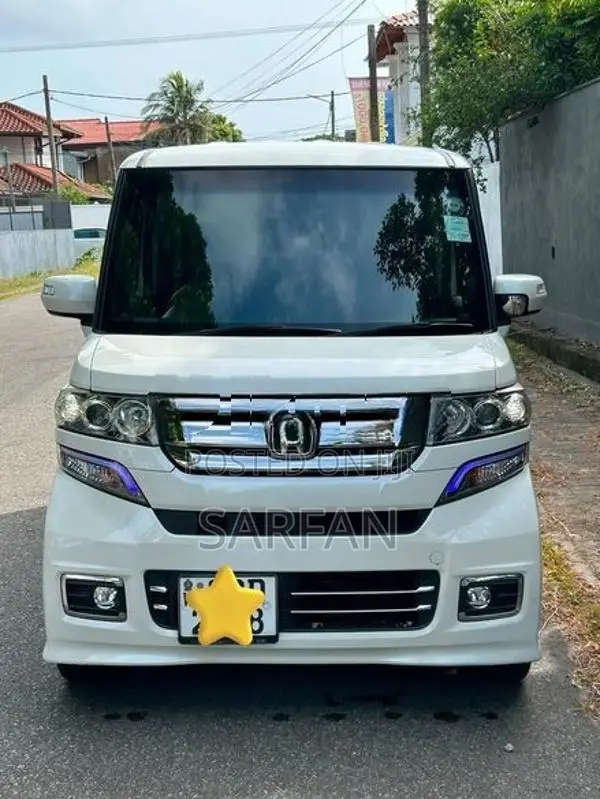 Honda N-Box 2017