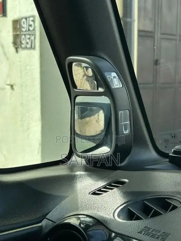 Honda N-Box 2017