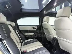 Honda Vezel Z Play Moonroof 2024