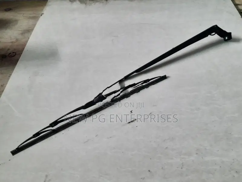 Toyota Belta SCP92 Wiper Handle LHS