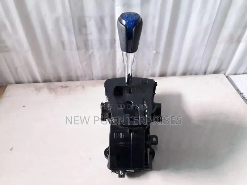 Toyota Aqua NHP10 Gear Shifter Automatic