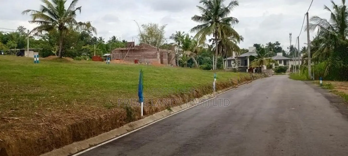 ගම්පහ මහ නගර සභා සීමාවෙන් බිම්කොටස්
