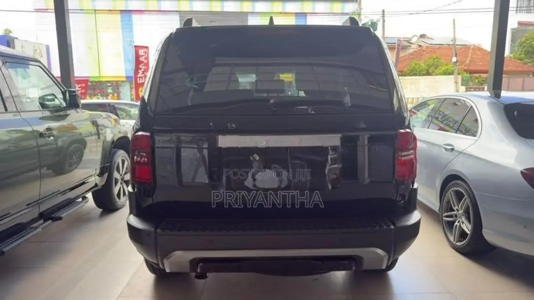 Toyota Land Cruiser Prado 250 VX 2025
