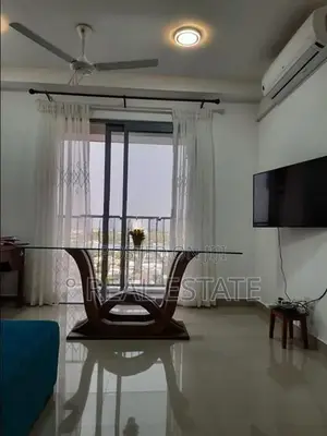 Apartment for rent in Oval View Residences