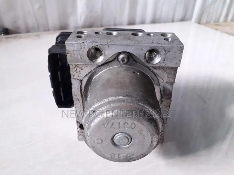 Honda Fit Shuttle GP2 ABS Unit