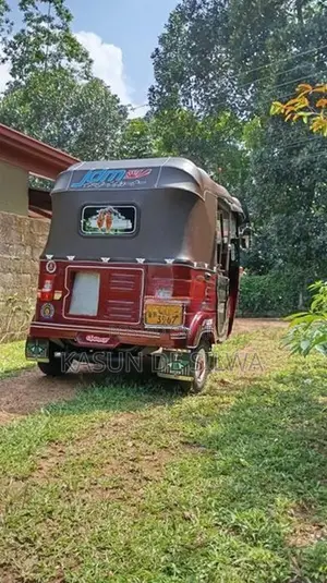 Bajaj RE 2007