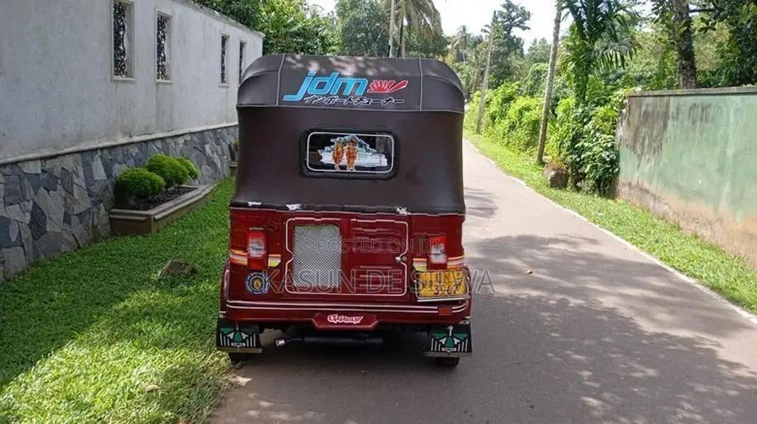Bajaj RE 2007