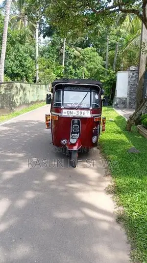 Bajaj RE 2007