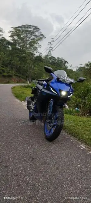 Yamaha R15 V4 2025