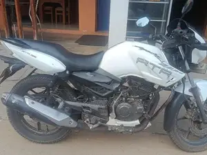 TVS Apache 2011