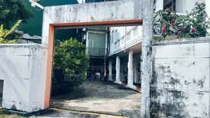 06 Bedroom Unfurnished House for Sale In Nugegoda