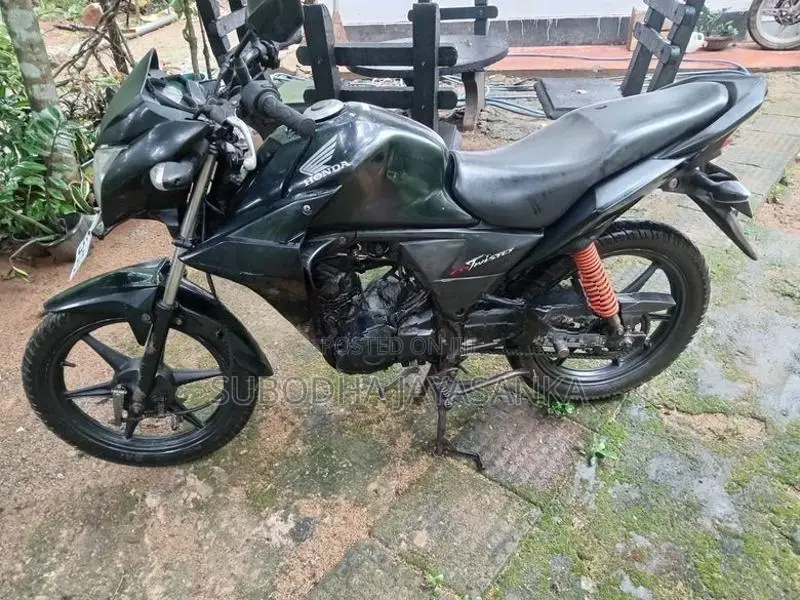 Honda Twister 2017
