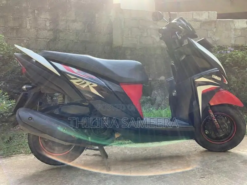 Yamaha RayZR 2016