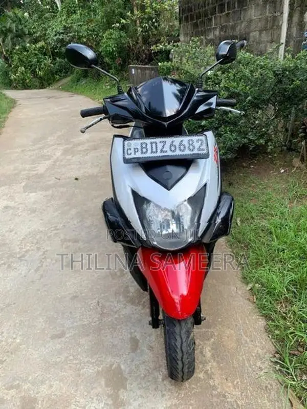 Yamaha RayZR 2016