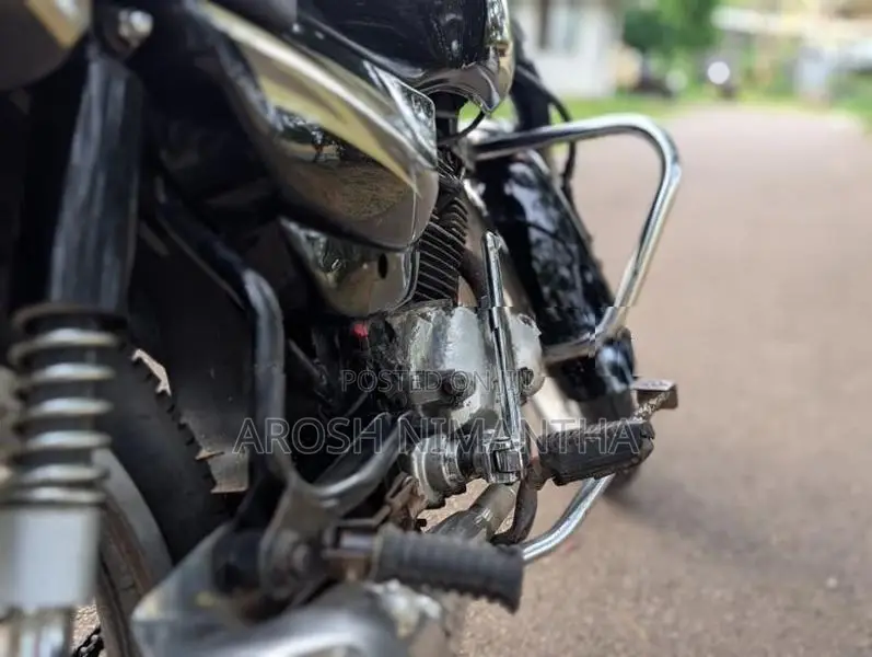 TVS Victor 2007