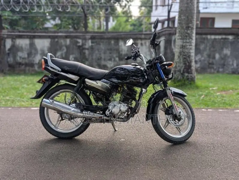 TVS Victor 2007