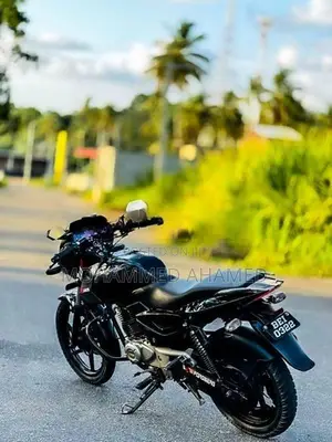 Bajaj Pulsar 150 2016