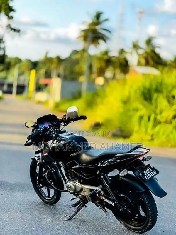 Bajaj Pulsar 150 2016