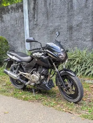Bajaj Pulsar 150 2012