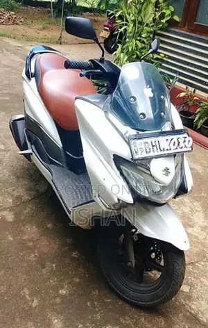 Suzuki Burgman 125 2019