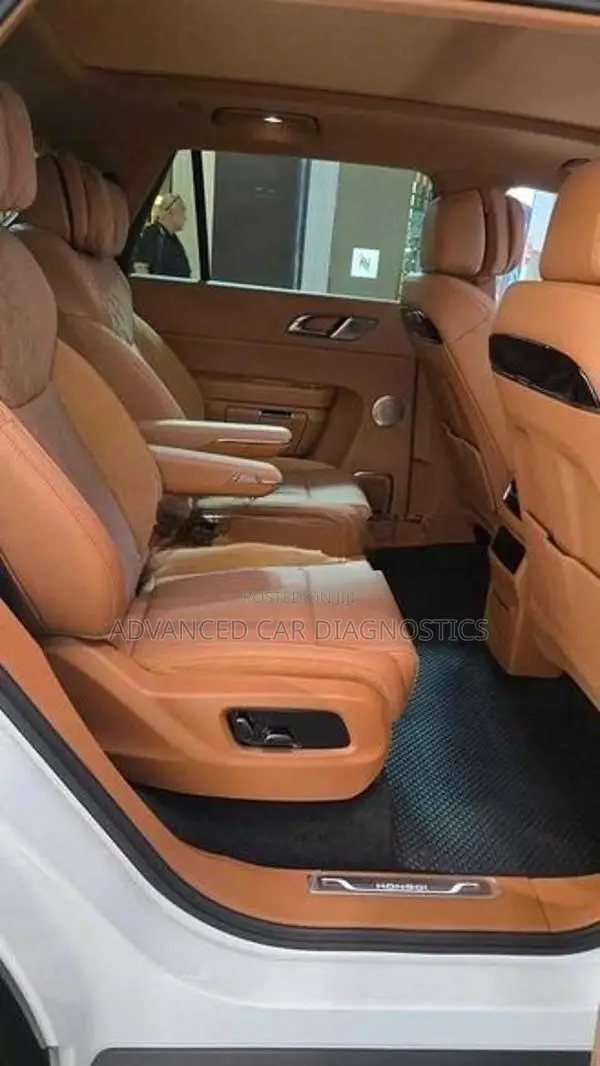Hongqi R Royce E HS9 2026