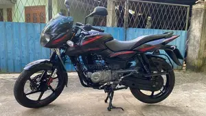 Bajaj Pulsar 150 2017