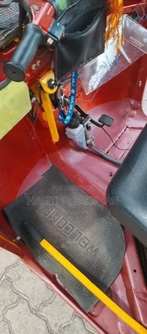 Bajaj RE 2004