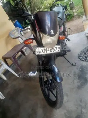 Bajaj Platina 125 2011