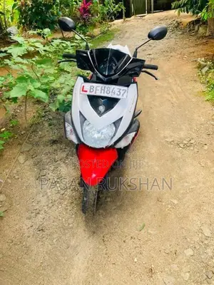 Yamaha Ray ZR 2017