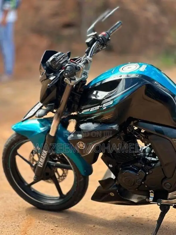 Yamaha FZs V2 2016