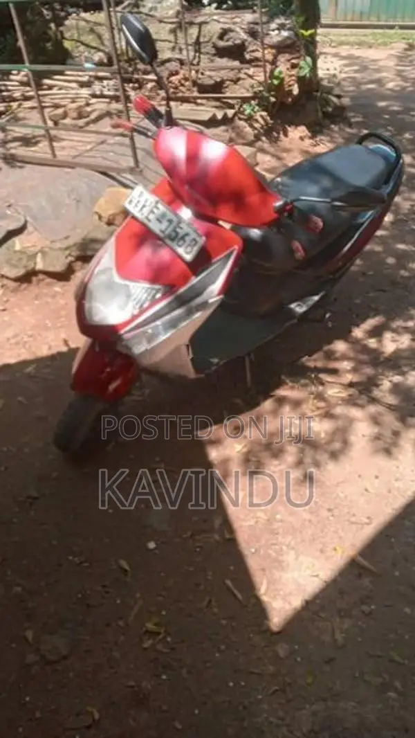 Honda Dio 2011