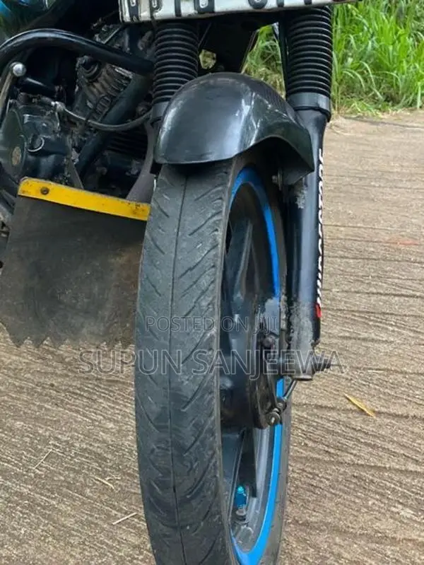 Bajaj Discover 2007