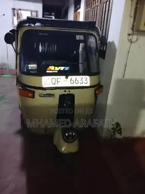 Bajaj RE 2006
