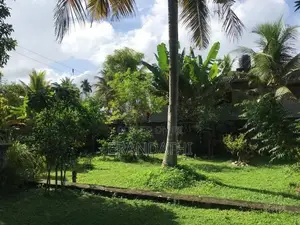27 Perch - House At Land Value In Piliyandala