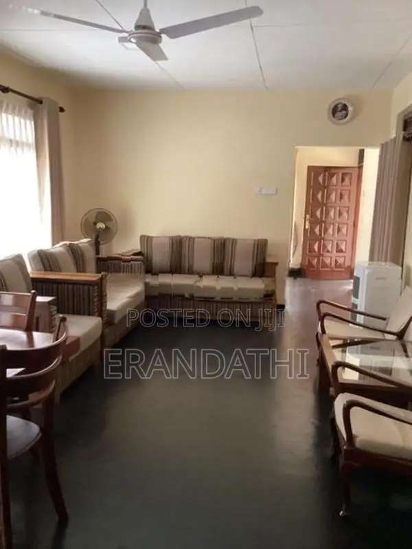 27 Perch - House At Land Value In Piliyandala